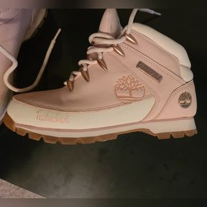 Womens Pre-owned Timberlands size 9